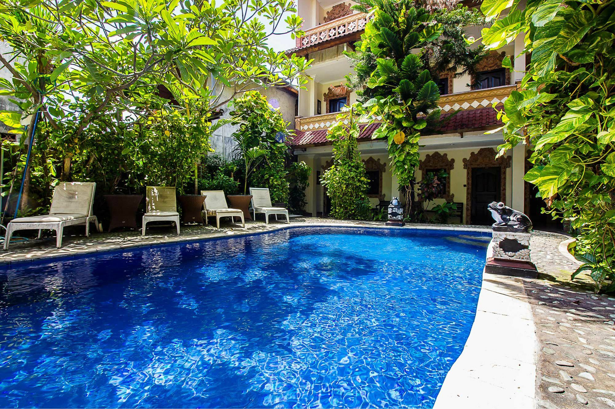 Hotel Sanjaya Managed By Tinggal Кута Экстерьер фото