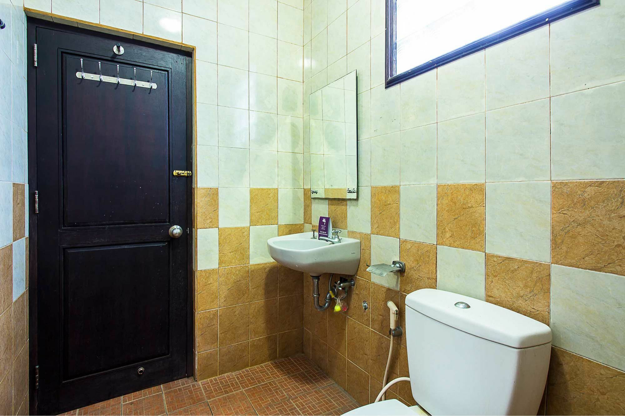 Hotel Sanjaya Managed By Tinggal Кута Экстерьер фото